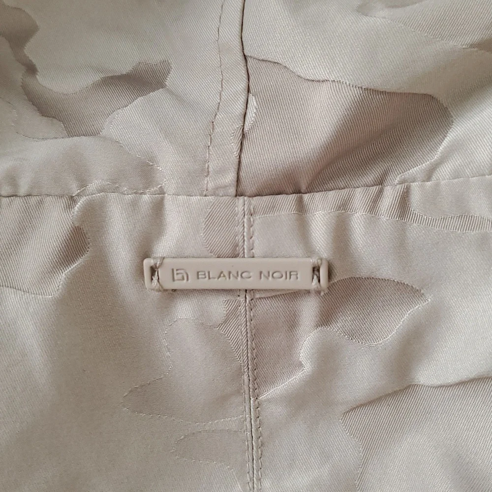 Blanc Noir Camo Anorak Jacket Hooded Pumice Stone Taupe Tan Size XS Reg. $229 - Picture 8 of 15